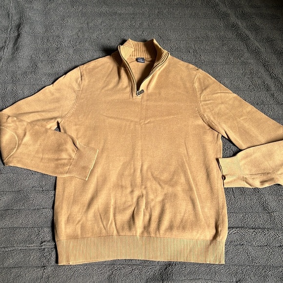 GAP Oatmeal Quarter Zip Sweater - Picture 4 of 8